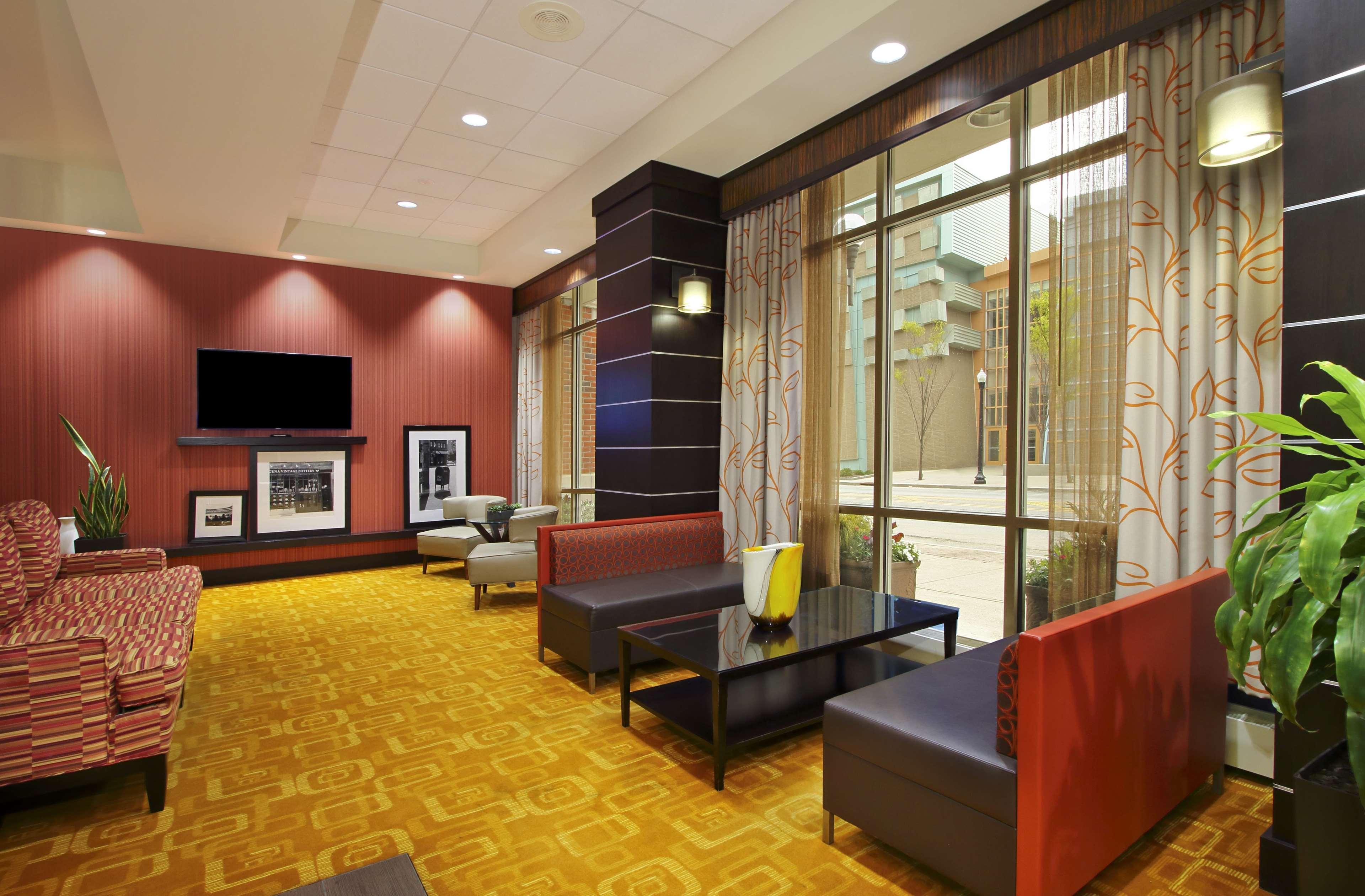 Hampton Inn & Suites Columbus-Downtown, Ohio Zewnętrze zdjęcie