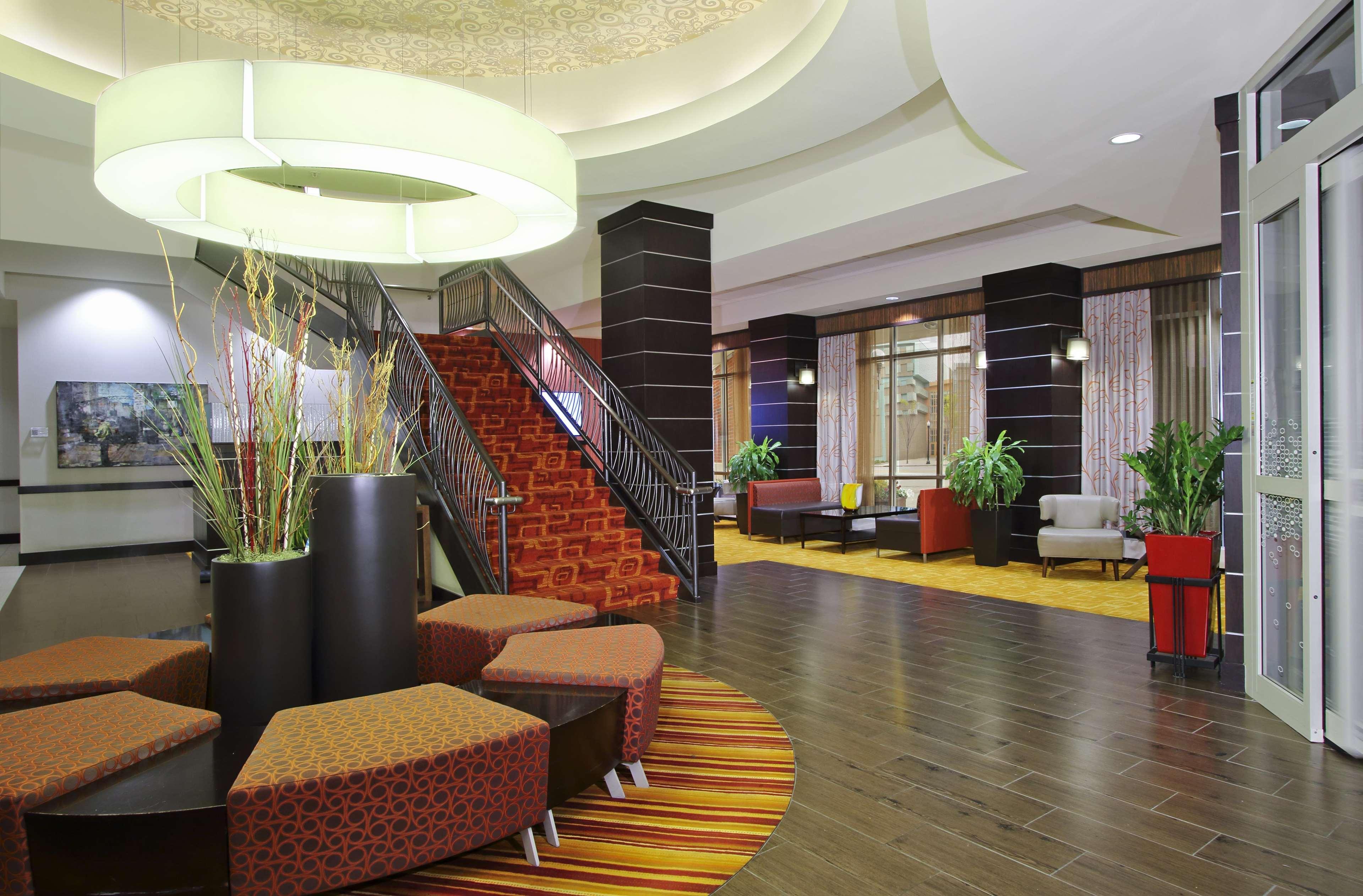 Hampton Inn & Suites Columbus-Downtown, Ohio Zewnętrze zdjęcie