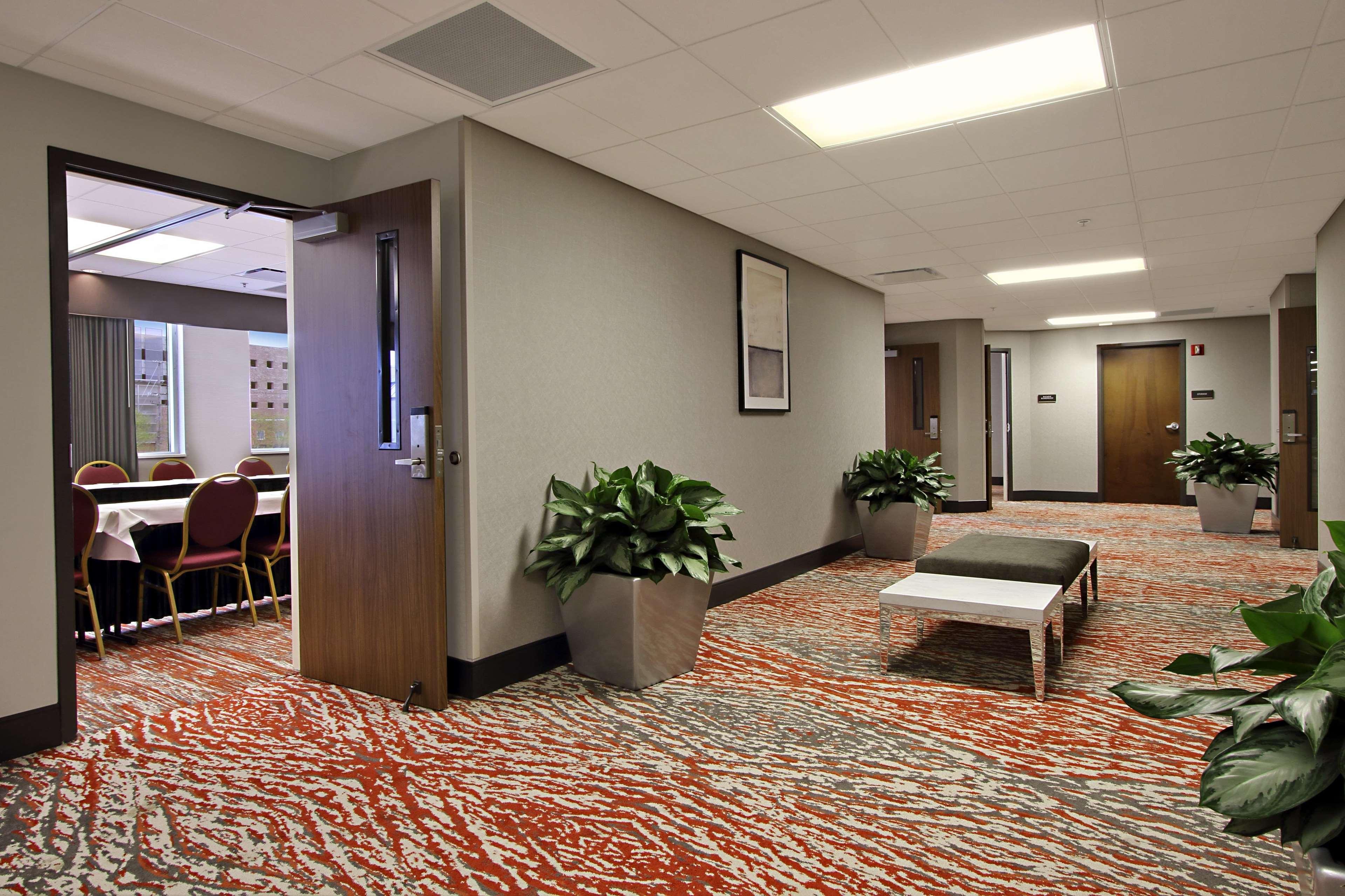 Hampton Inn & Suites Columbus-Downtown, Ohio Zewnętrze zdjęcie