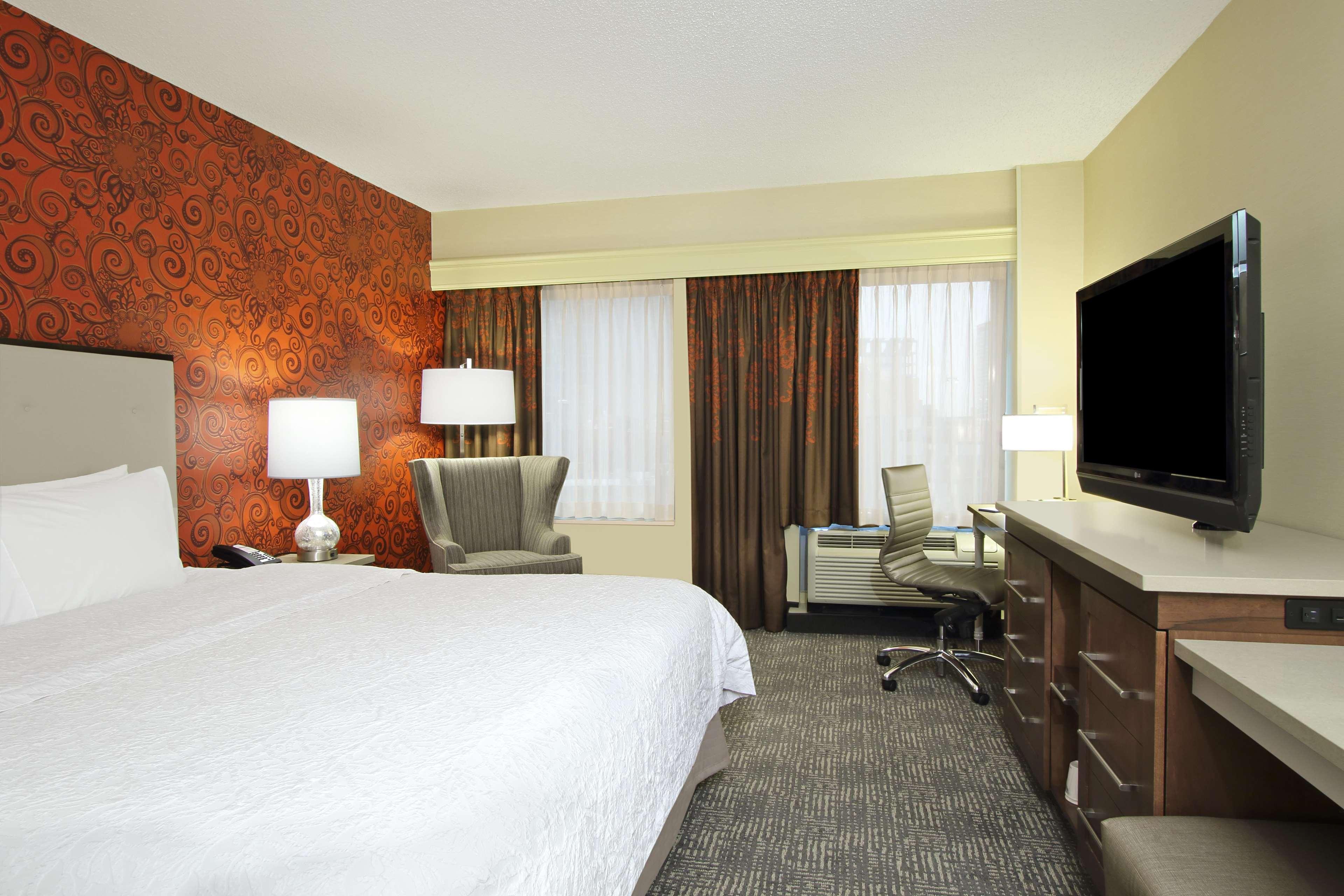 Hampton Inn & Suites Columbus-Downtown, Ohio Zewnętrze zdjęcie