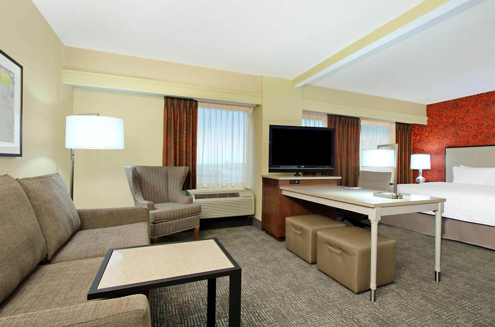 Hampton Inn & Suites Columbus-Downtown, Ohio Zewnętrze zdjęcie