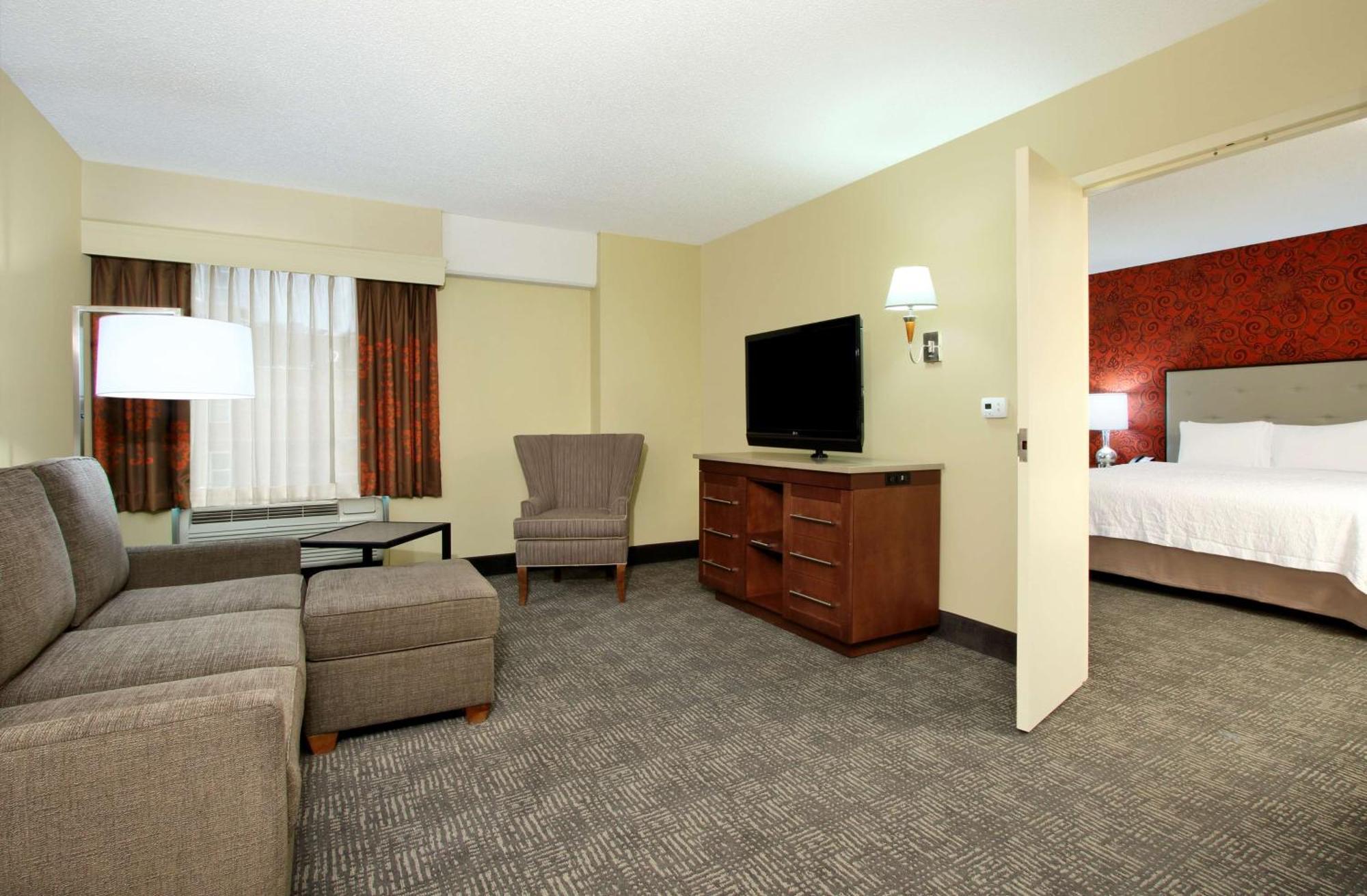 Hampton Inn & Suites Columbus-Downtown, Ohio Zewnętrze zdjęcie