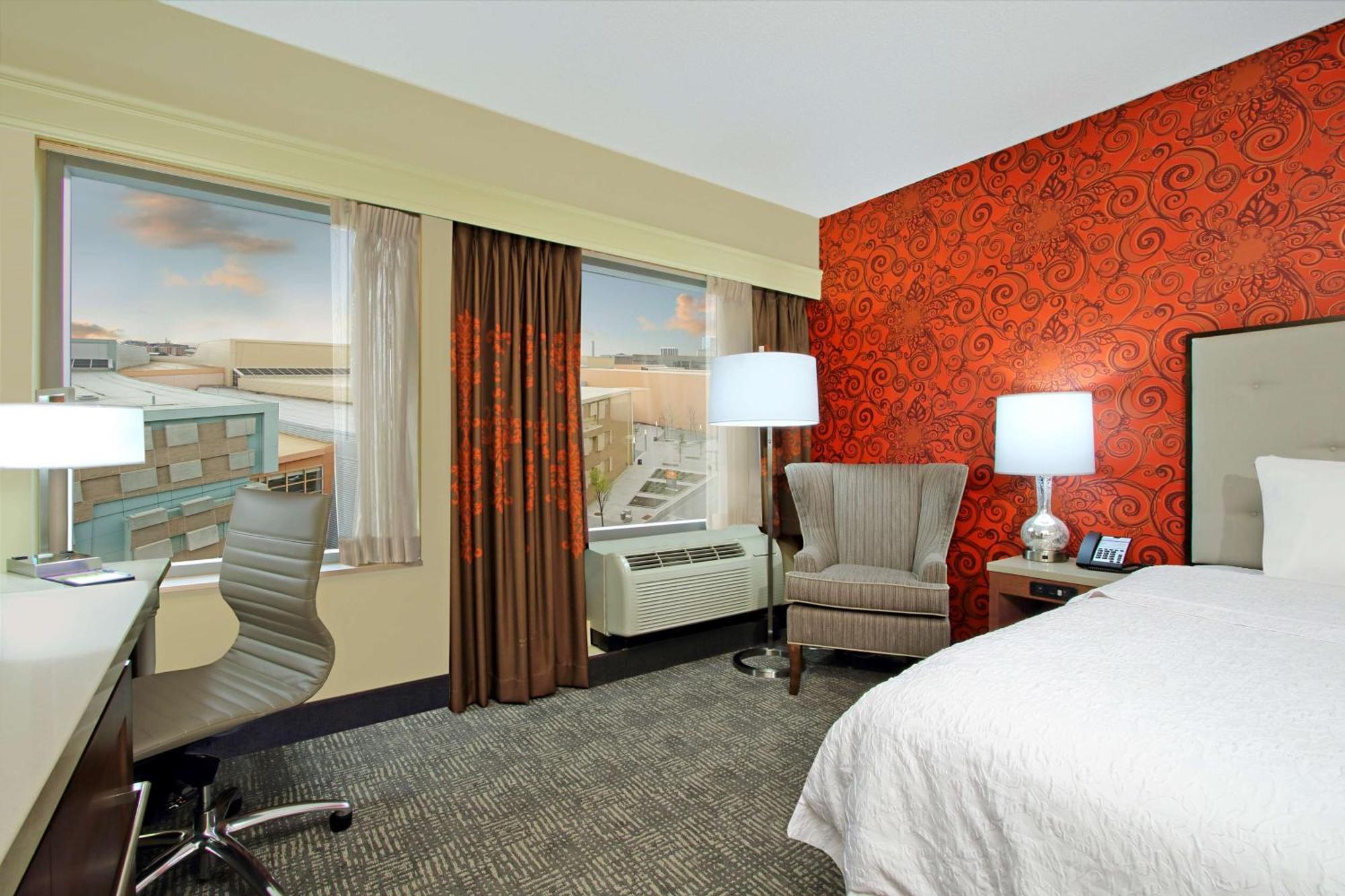 Hampton Inn & Suites Columbus-Downtown, Ohio Zewnętrze zdjęcie